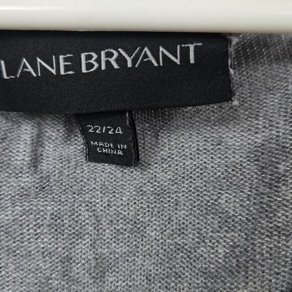Lane Bryant Pleated Chiffon Back Gray Sweater Pullover Cut Out V-Neck Plus Size - Picture 3 of 13
